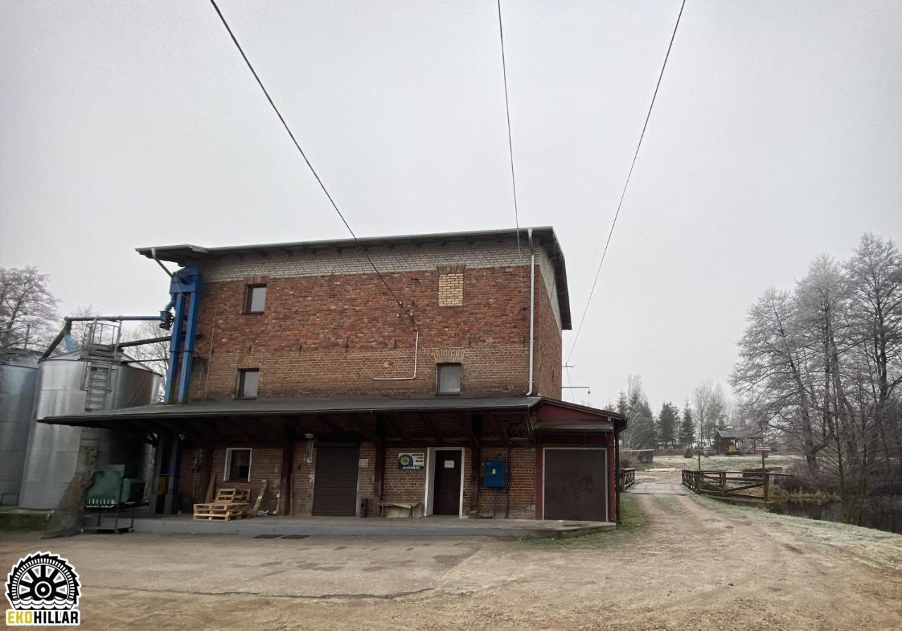 Villa Mlyn Wodny Eko Hillar Rybno  Exterior foto