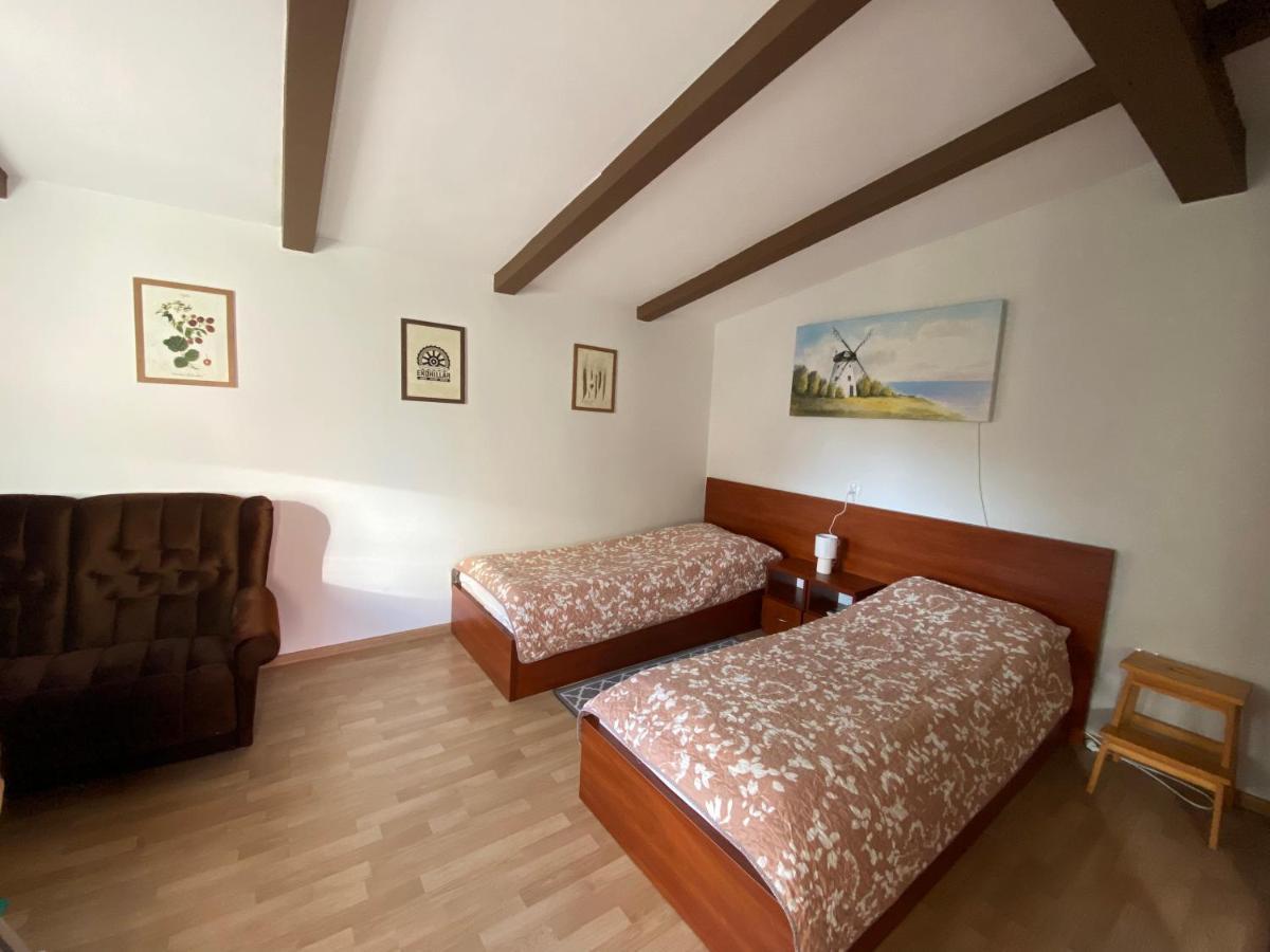 Villa Mlyn Wodny Eko Hillar Rybno  Exterior foto