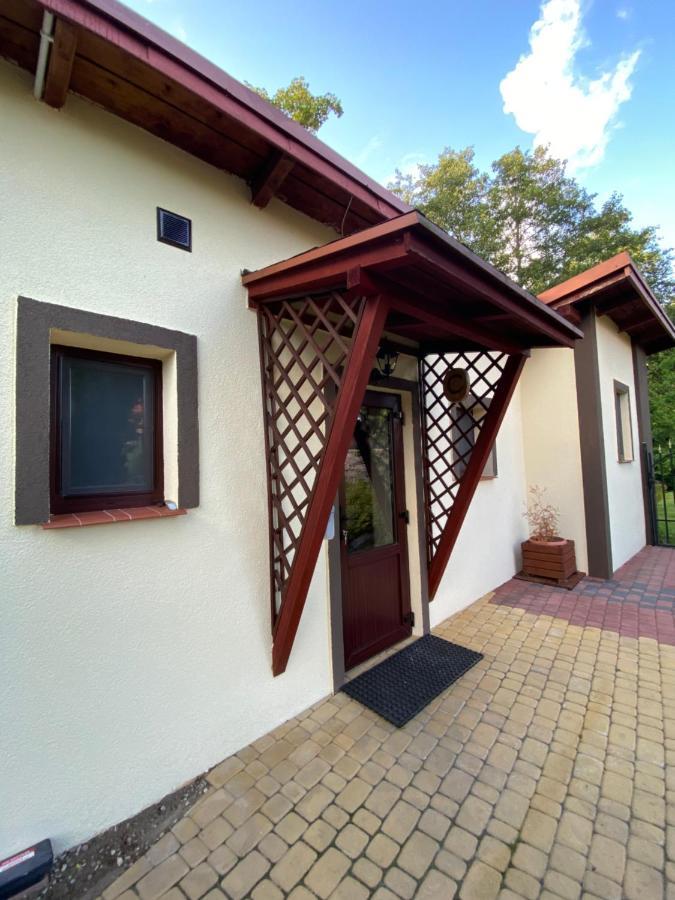 Villa Mlyn Wodny Eko Hillar Rybno  Exterior foto